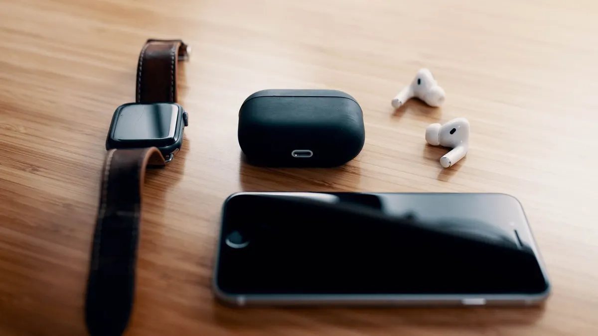Smartwatch, wireless earbuds and phone: popular COD product types
